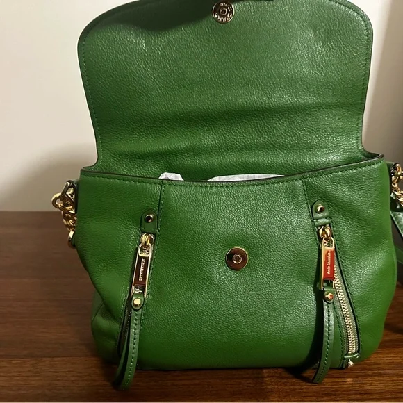 Michael Kors Green Leather Crossbody Bag - Picture 6 of 7